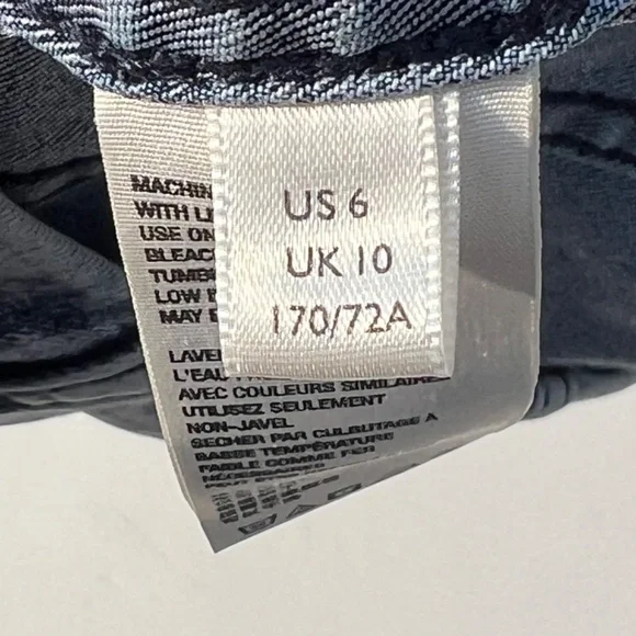 Free People Modern Femme Novelty Mini Indigo Acid Wash Denim Skirt Size: 6 - Picture 12 of 13